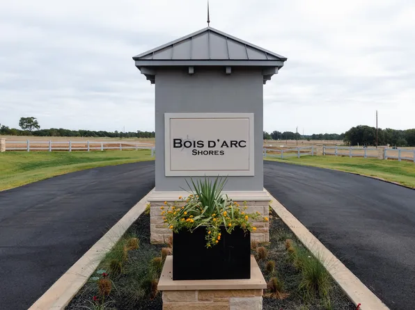 615 S Bois D Arc, Dodd City, TX 75438