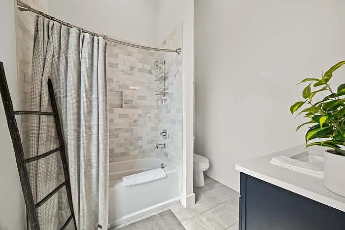 716 Village Ct — Photo 14