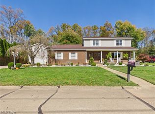 64 Walnut Grv, Washington, WV 26181