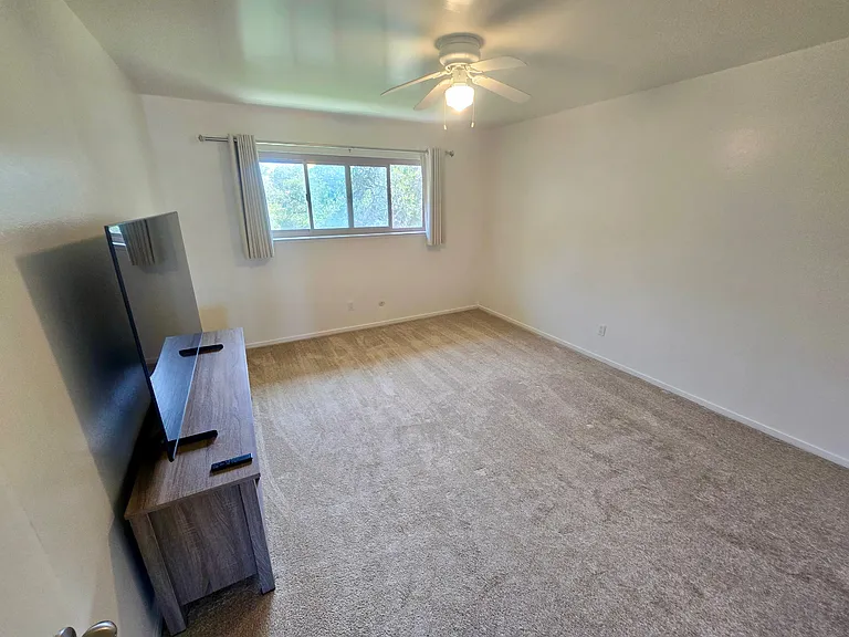 2565 Solano Rd #D — Photo 5