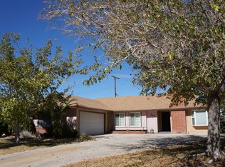 212 W Iowa Ave, Ridgecrest, CA 93555