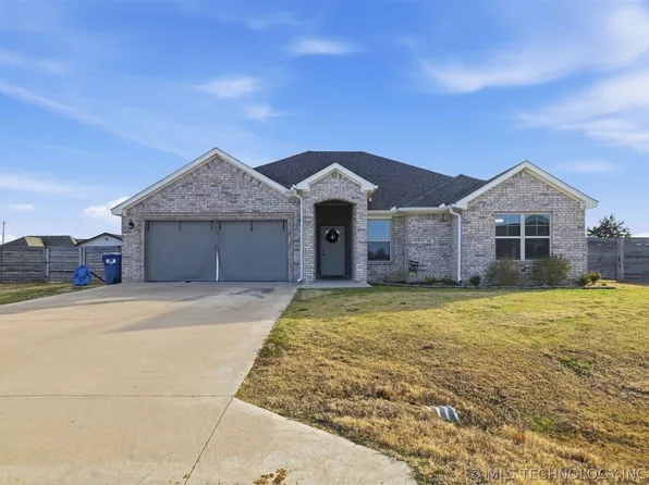 106 Santa Monica Ave, Durant, OK 74701