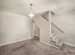 2726 Taylor Blvd, Louisville, KY 40208