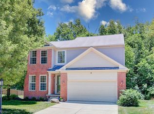 8852 Belton Dr, North Ridgeville, OH 44039