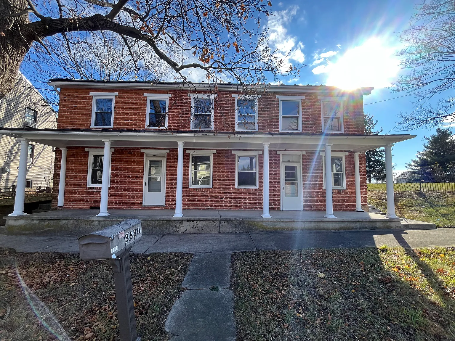 3 bed, 1200 sqft, $1,250 — Photo 4