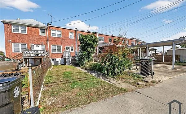 60 S Hawthorne Rd — Photo 16