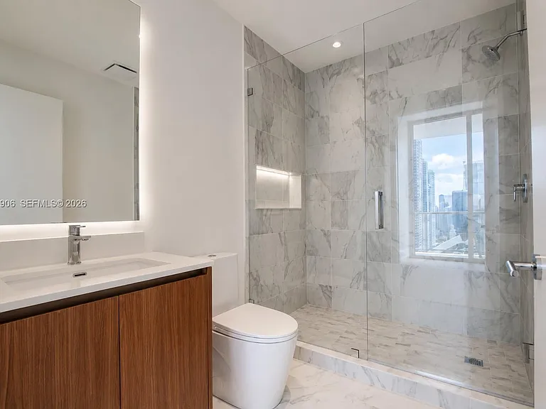 1400 Biscayne Blvd #3401 — Photo 17