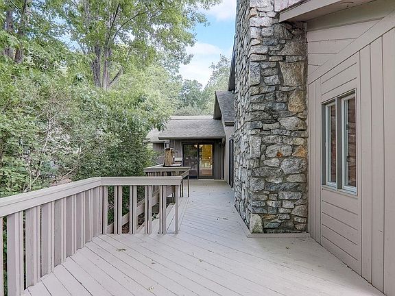 Steps leading to the bold creek