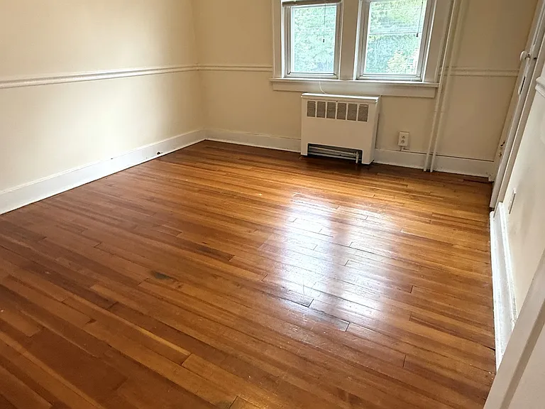 39 Maynard St #3W — Photo 3