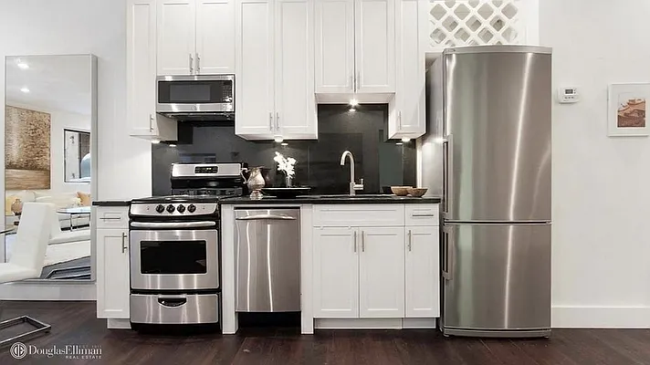 Rented by Douglas Elliman | media 4