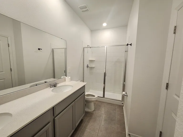 763 Staffora St — Photo 16