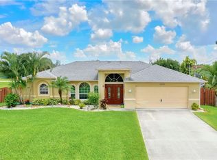 1906 NE 34th Ln, Cape Coral, FL 33909