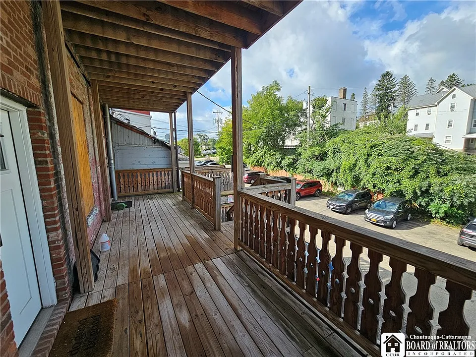 321 N Union St