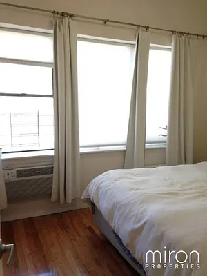 Rented by Salizzoni Realty | media 2