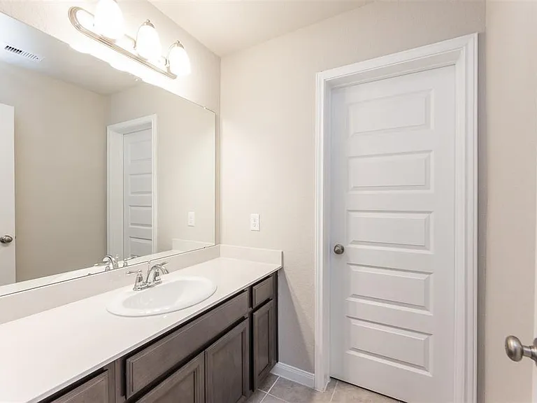1230 Glendora Dr — Photo 26