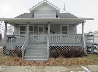 1213 15th St, Port Huron, MI