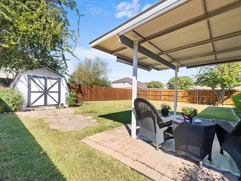 2731 Prairie Creek Dr — Photo 16