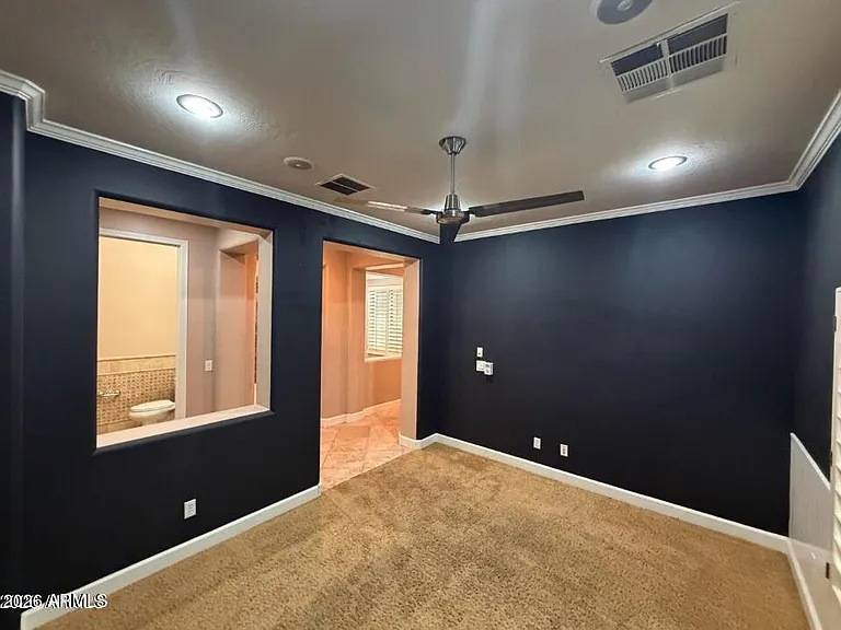 421 W Wisteria Pl — Photo 8