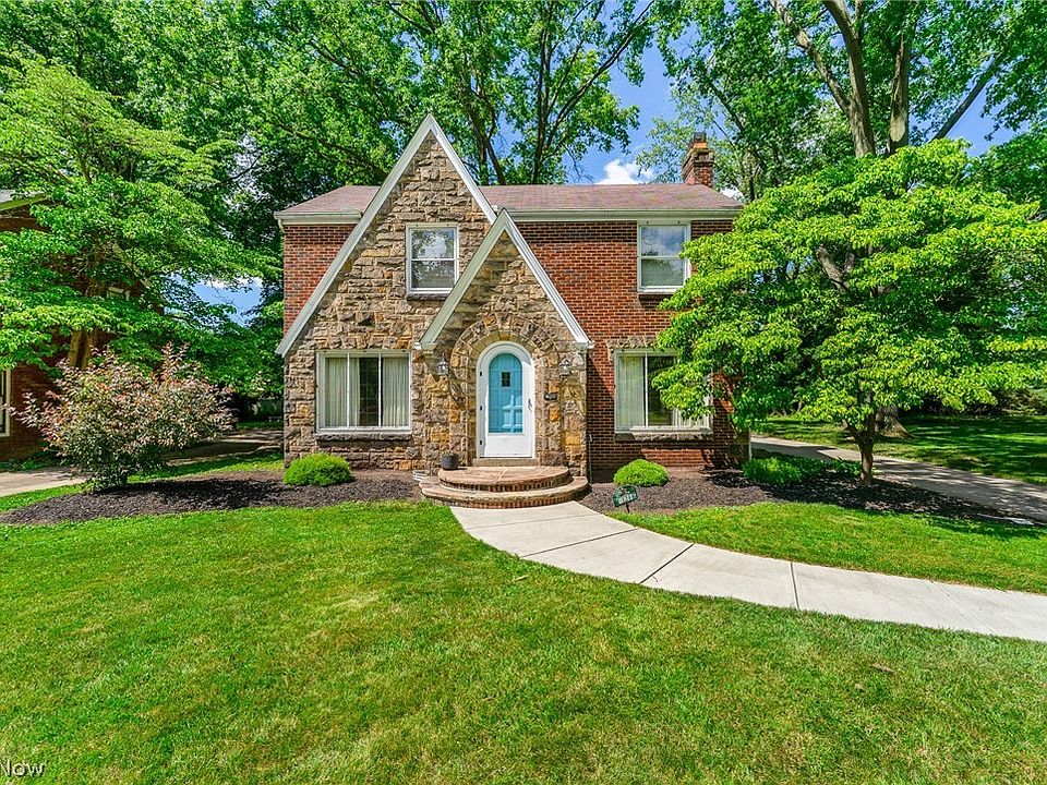 1st image of 124 Danbury Dr