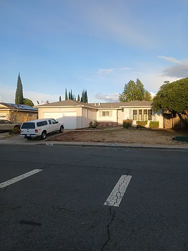 402 Atherton Ave Photo 1