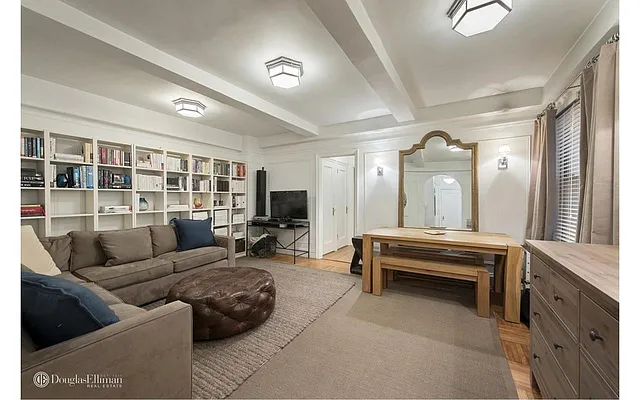 Rented by Douglas Elliman | media 23