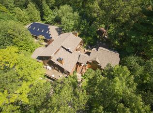 8076 Teahen Rd, Brighton, MI 48116