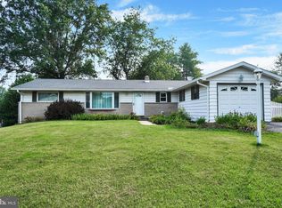 2881 Anita Dr, Dover, PA 17315