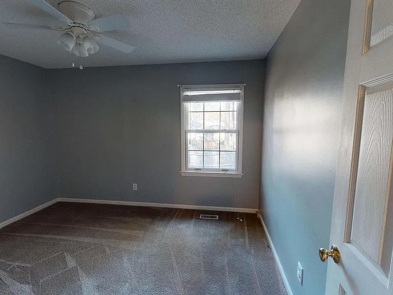 4 Sandhills Pl — Photo 11