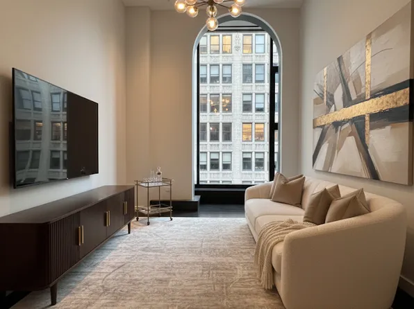 15 Union Square West image 5 of 13