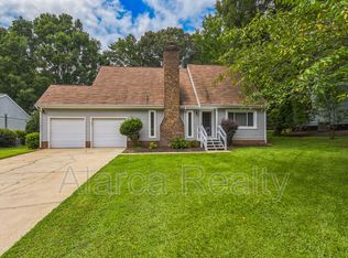 9526 Fairway Ridge Rd, Charlotte, NC 28277