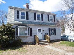 160 N Main St, Griswold, CT 06351
