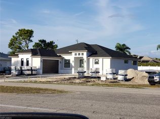 1013 Nicholas Pkwy W, Cape Coral, FL 33991