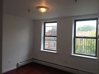 Rented by Urban Ambiance