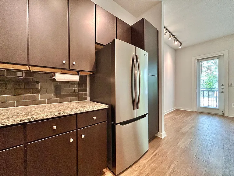 1900 Barton Springs Rd #2007 — Photo 8