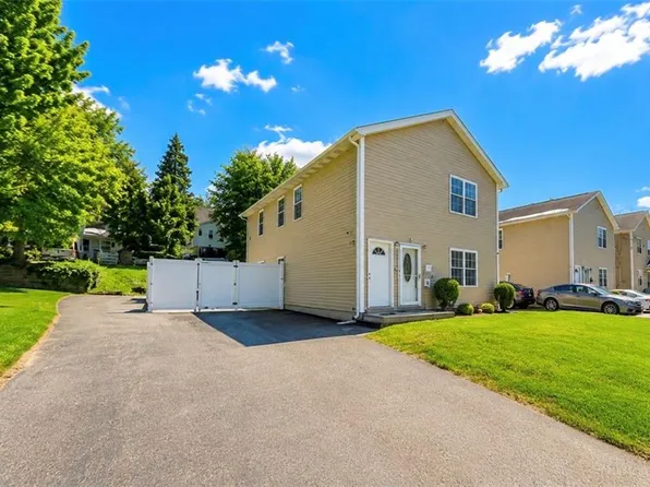 175 Russo St, Providence, RI 02904