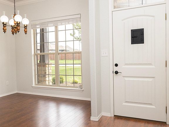 Front door and entry way (Interior)