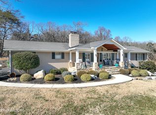 902 Summer Hill Ct, Friendsville, TN 37737