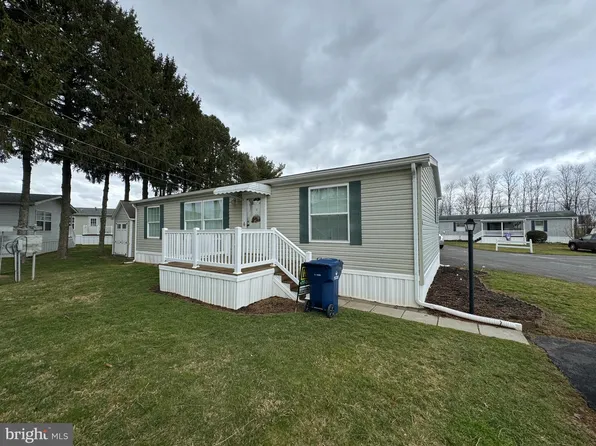 14 Janis Rd, Gordonville, PA 17529