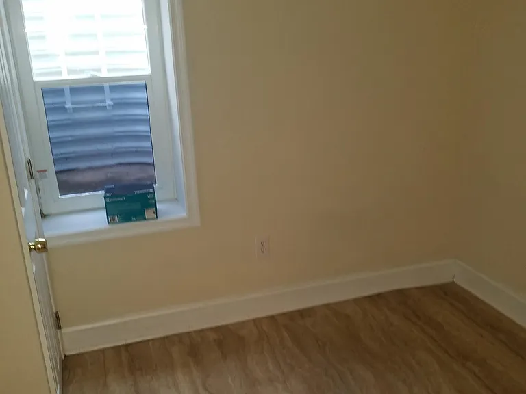 3220 Brightwood Ave — Photo 6