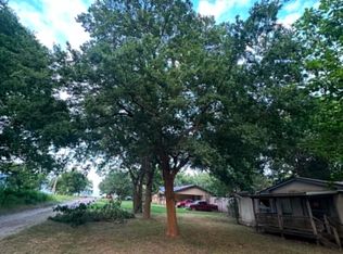 200 E Locust St, Celeste, TX 75423
