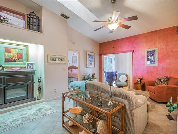 4th image of 39650 Us Highway 19 N APT 1414