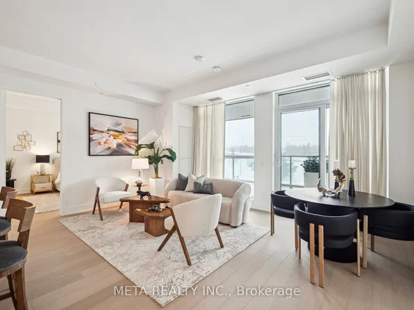 399 Royal Orchard Blvd #315, Markham, ON L3T 3E7
