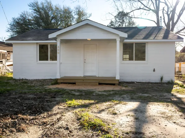 460 Bay St, Elloree, SC 29047