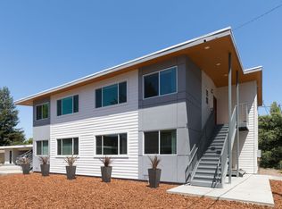 Santa Rosa Oaks, Santa Rosa, CA 95401