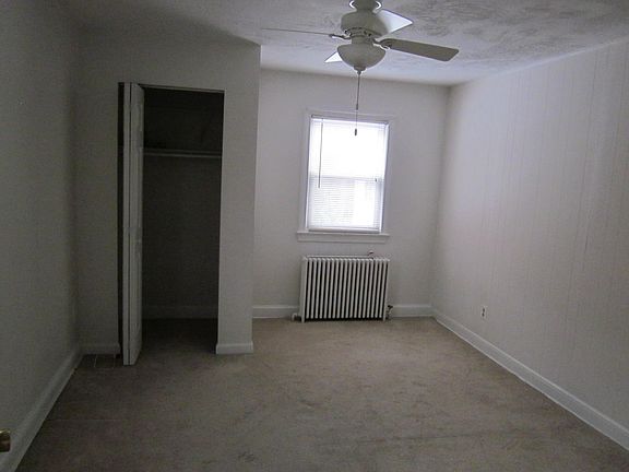 4th image of 310 Shirley St APT 58