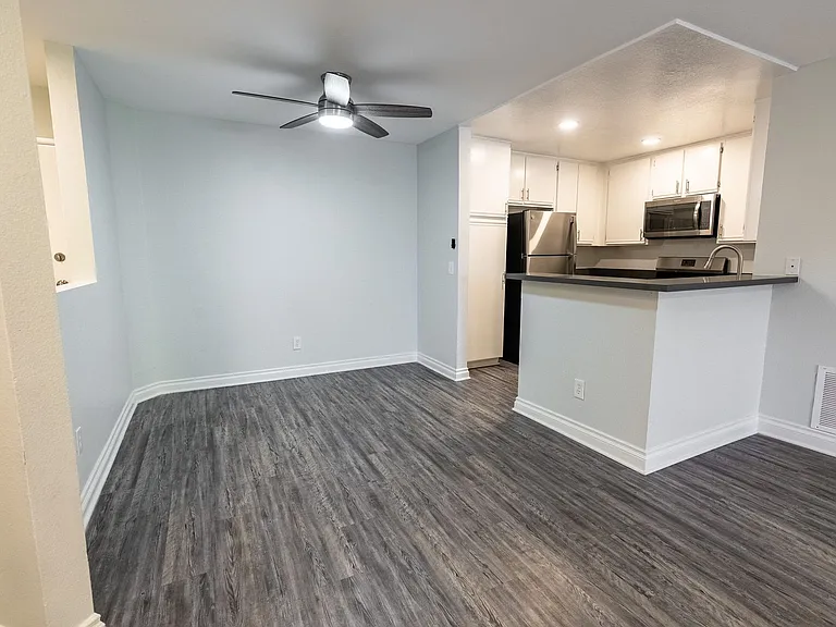 14056 Valleyheart Dr. — Photo 11