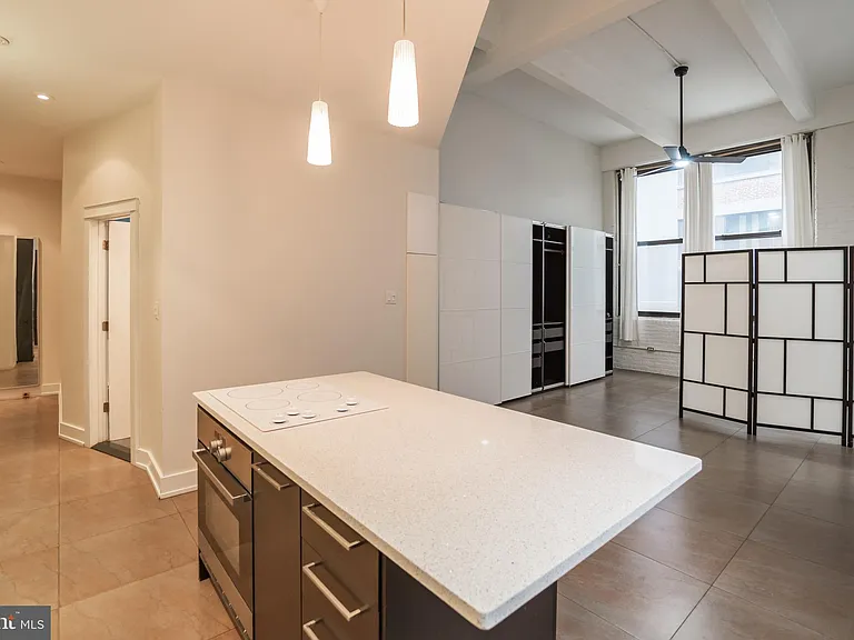 1100 S Broad St #99C — Photo 2
