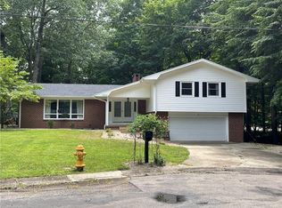 1202 Sara Dr, Danville, IL 61832