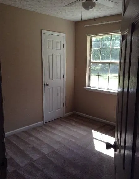 69 Pamela Dr — Photo 23
