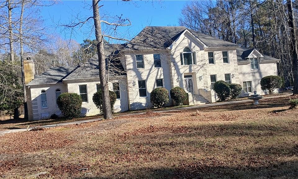 1st image of 2325 Woodhurst Ln